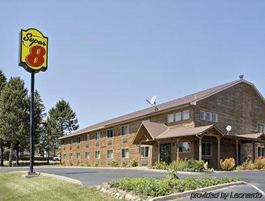 Northwoods Inn And Suites Ely Bagian luar foto