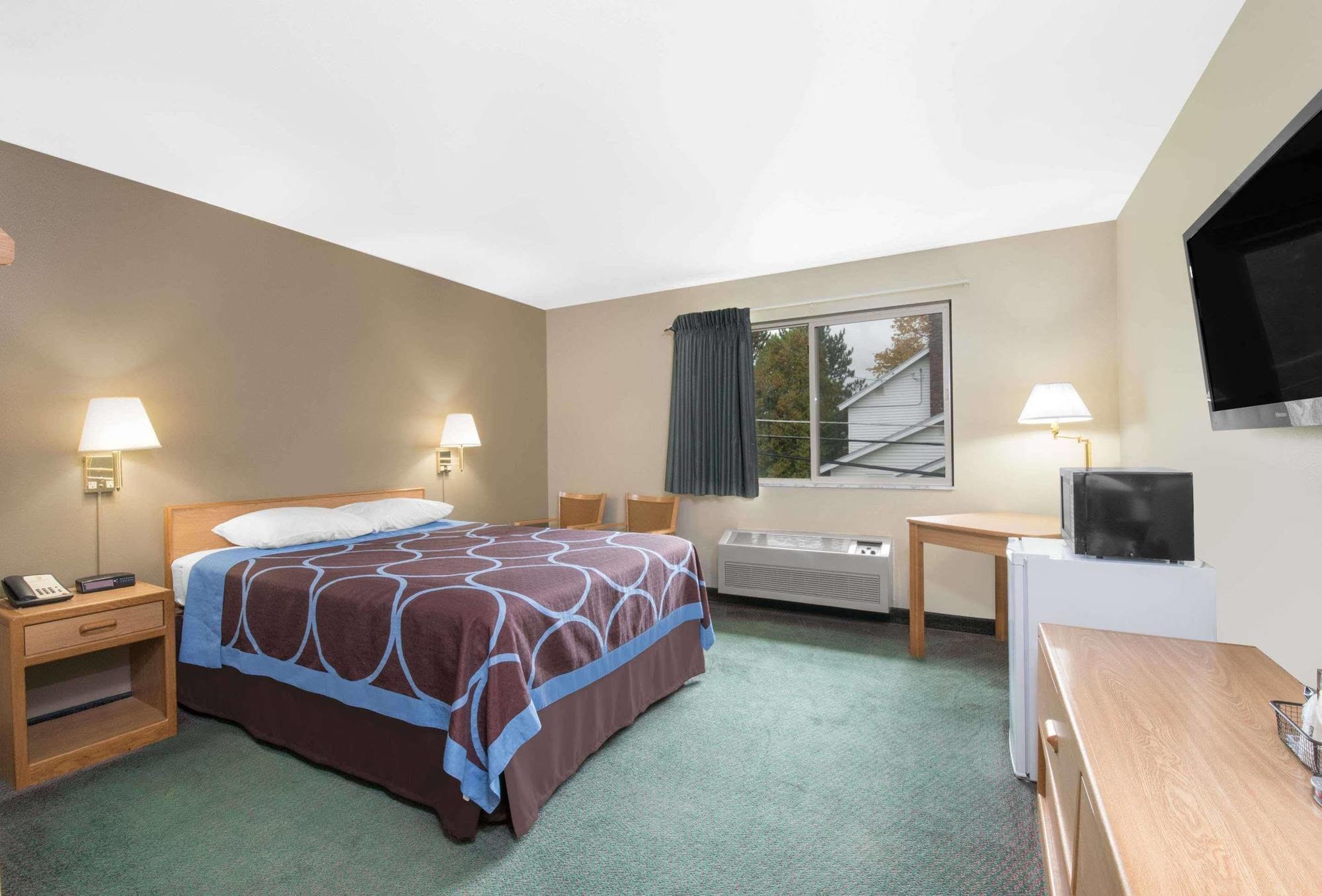 Northwoods Inn And Suites Ely Bagian luar foto