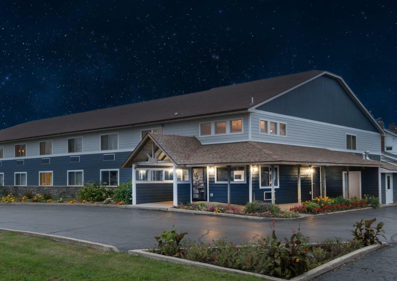 Northwoods Inn And Suites Ely Bagian luar foto